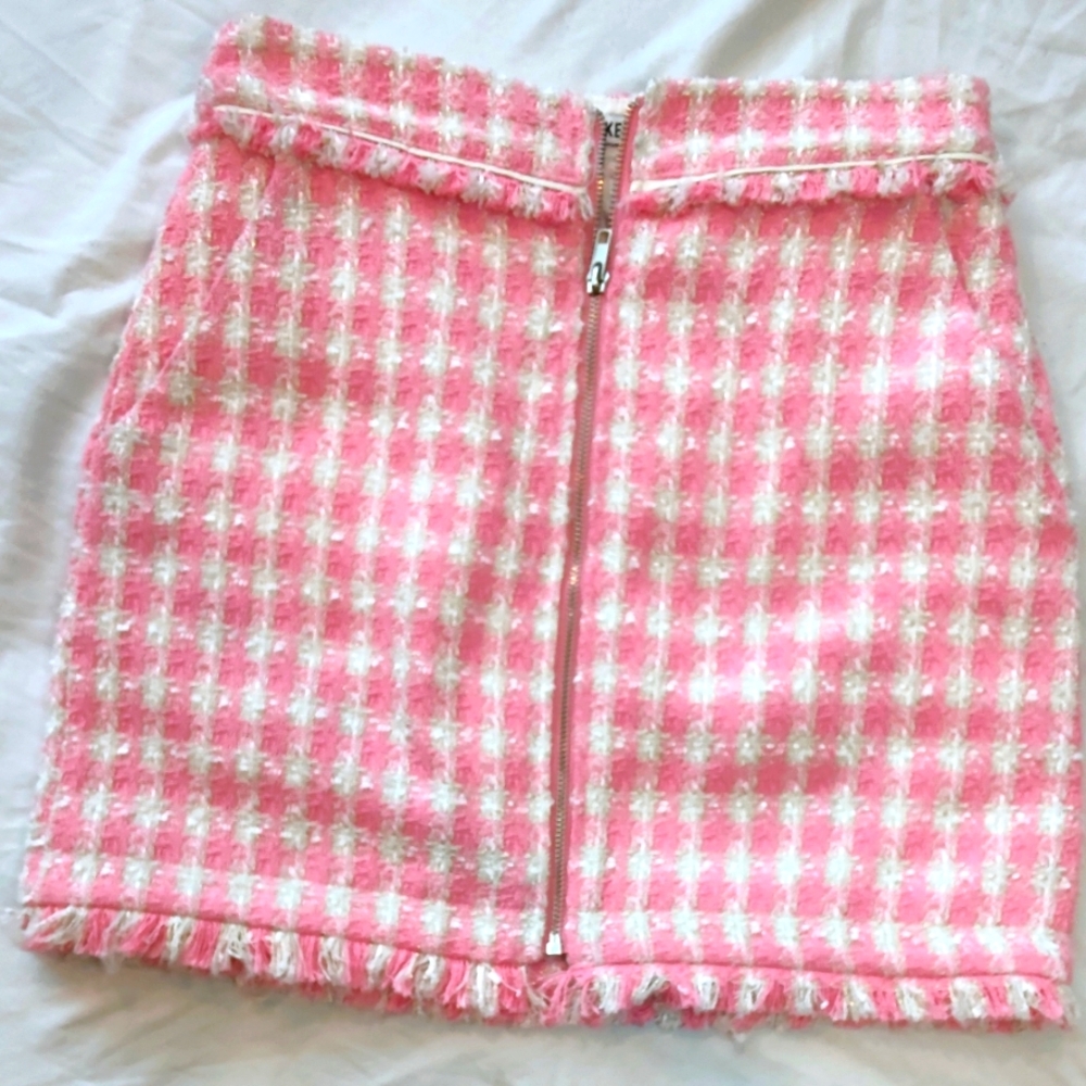 Nwt. Walter Baker Size 6 Pink Tweed Mini Skirt